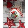 copy of Weihnachtskugel mit gesticktem Gimpel auf einem Ast