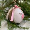 Weihnachtskugel mit gesticktem Engel