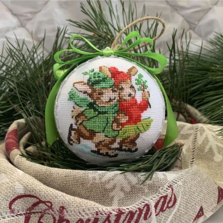 Christmas ornament Bunnies on skates