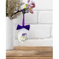 Hand-embroidered Easter decoration Lamb